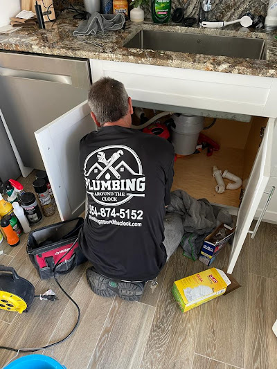 When to Call a Plumber for Drain Cleaning