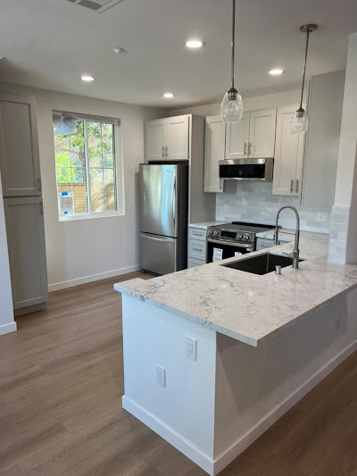 DIY vs. Hiring a Professional Contractor